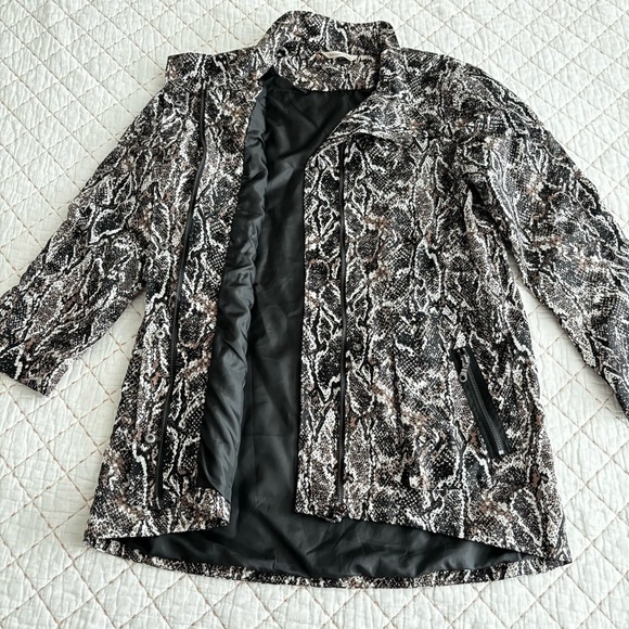 Like-new Soft Surroundings jacket - Picture 5 of 8